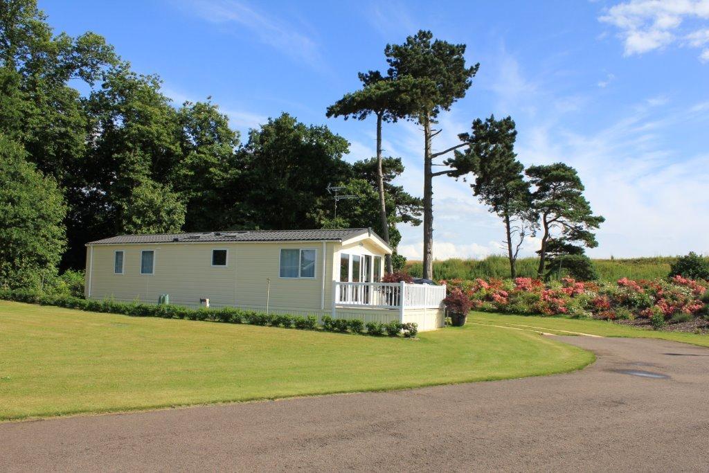 Moon and Sixpence Holiday Park