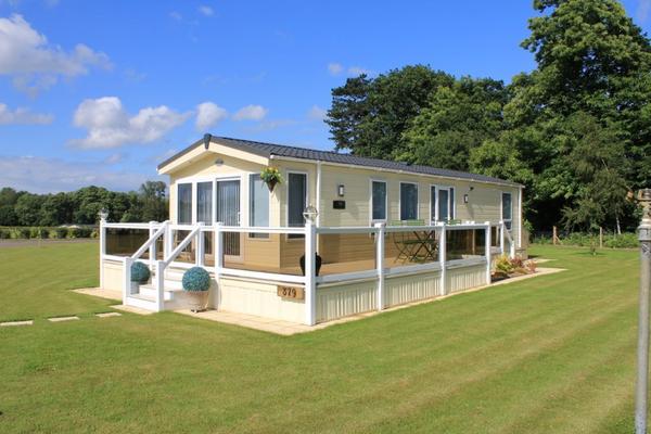 Moon and Sixpence Holiday Park