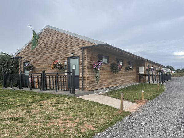 Newton Brook Caravan and Camping