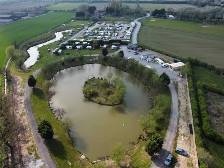 Oak Tree Holiday Park and Fishery