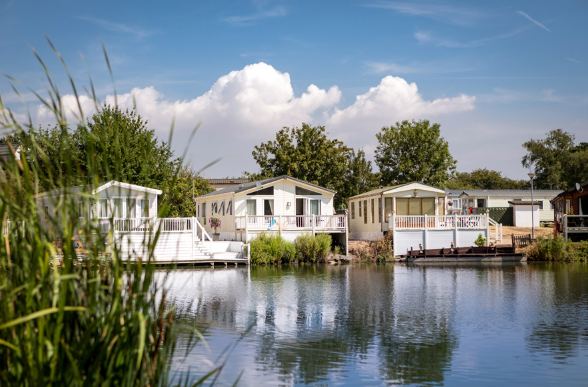 Oaklands Holiday Park