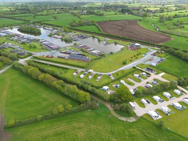 Overwater Touring Park