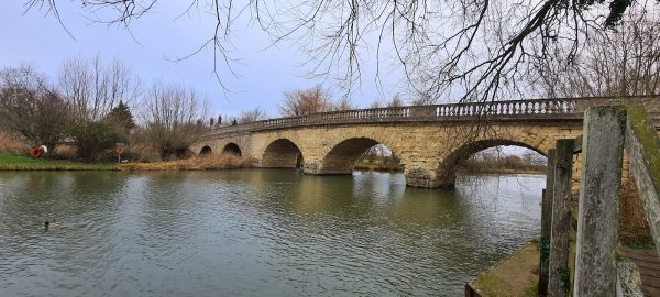 Oxford Riverside Glamping