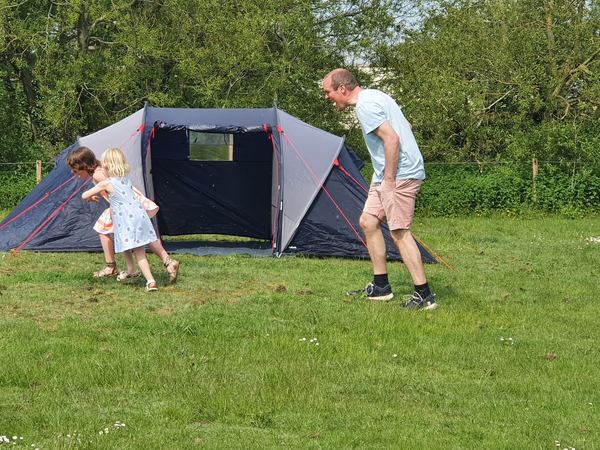 Parley Court Camping