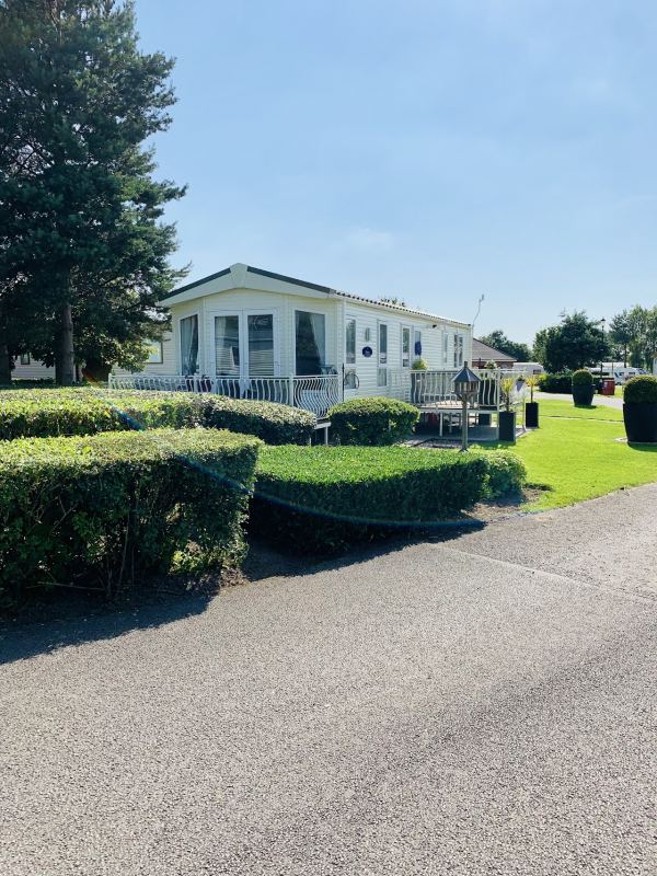 Pickmere Lake Caravan Park