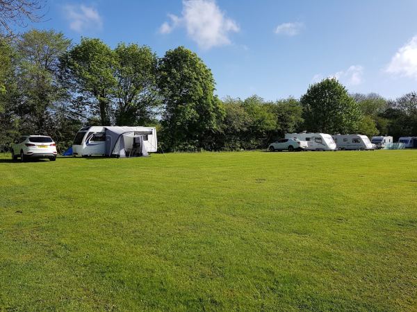 Pikes Oak Farm Fishing Lake And Caravan Site
