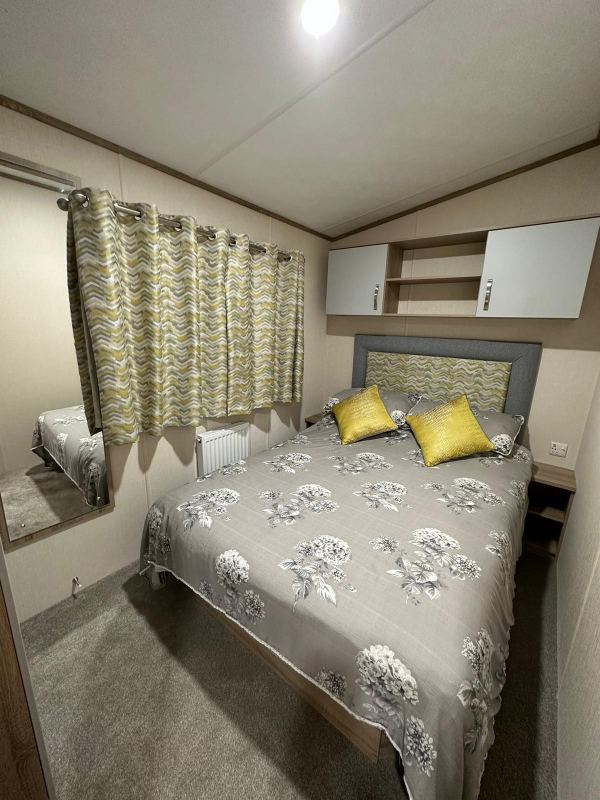 Pinewood Caravan Park