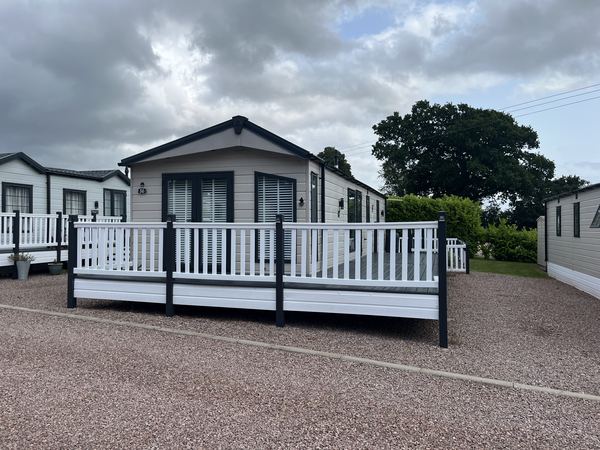 Pixley End Country Park Caravan and Camping