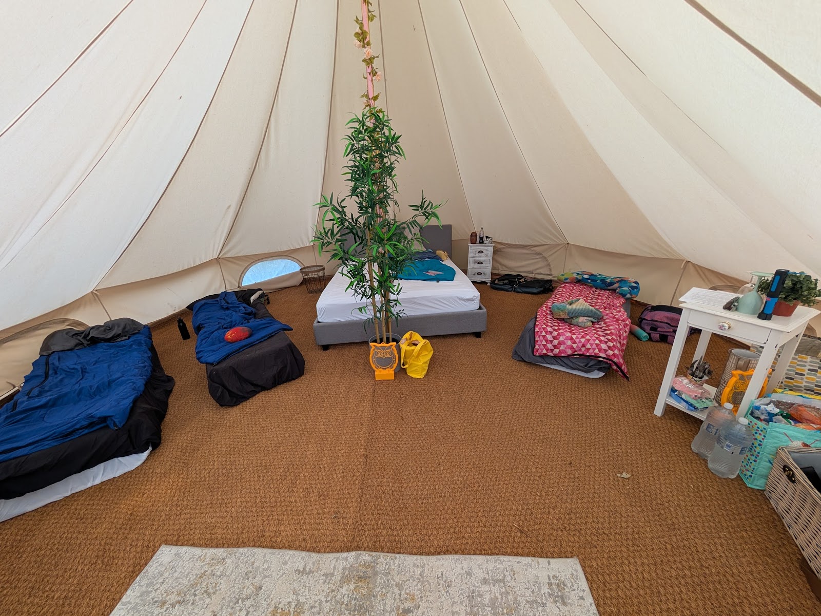 Pondside Glamping