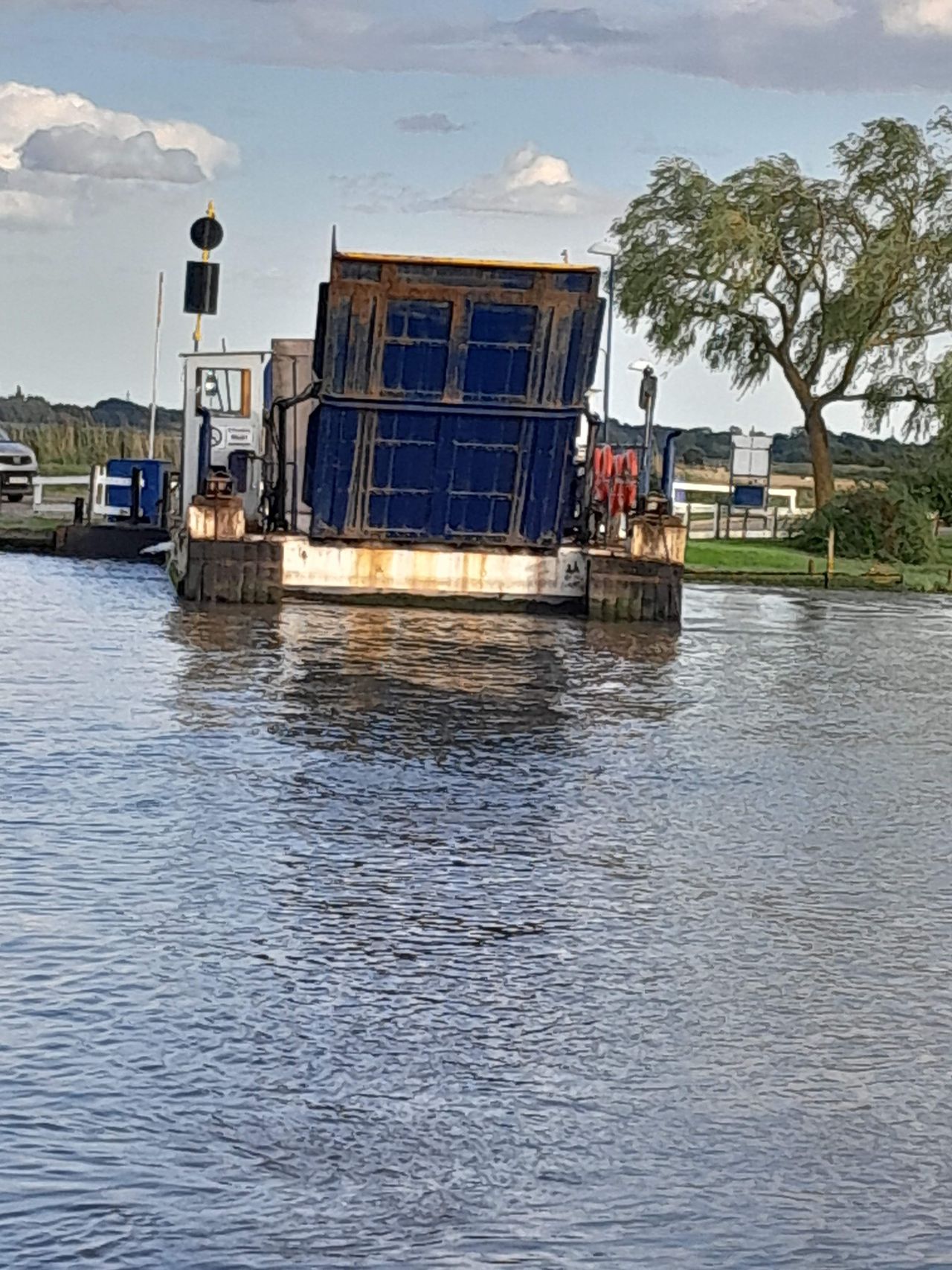 Reedham Ferry Touring and Camping Park