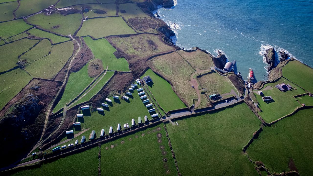 Rhosson Ganol Caravan and Camping Park