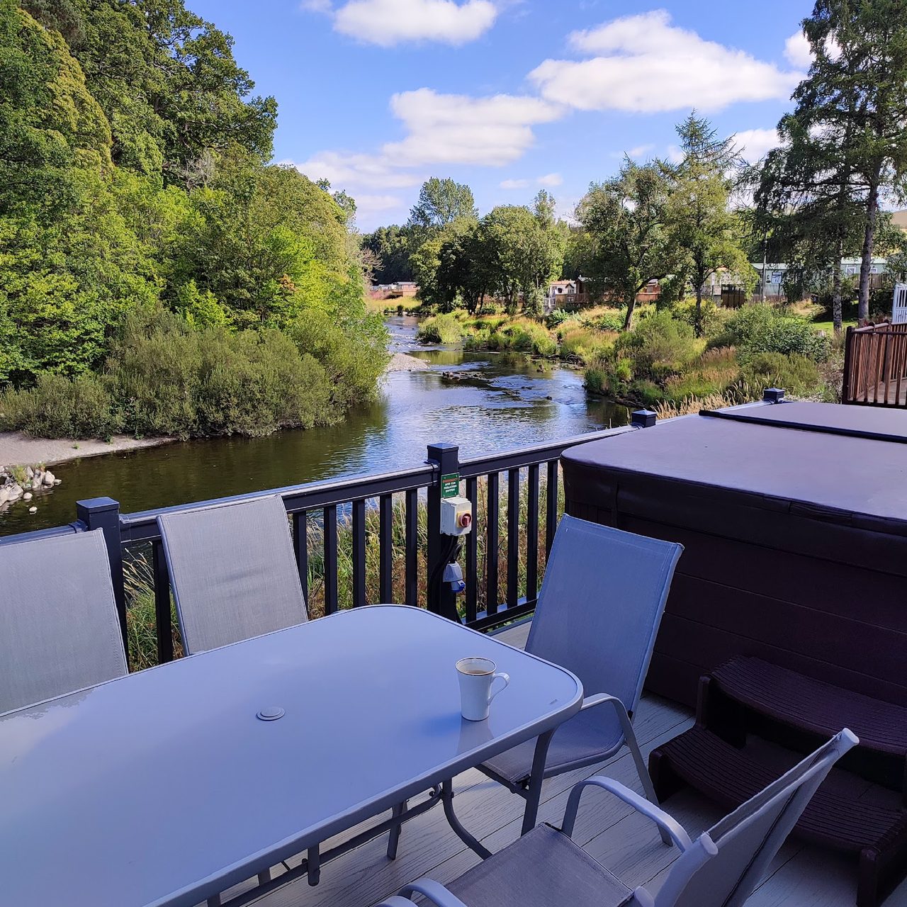 Riverside Caravan Park