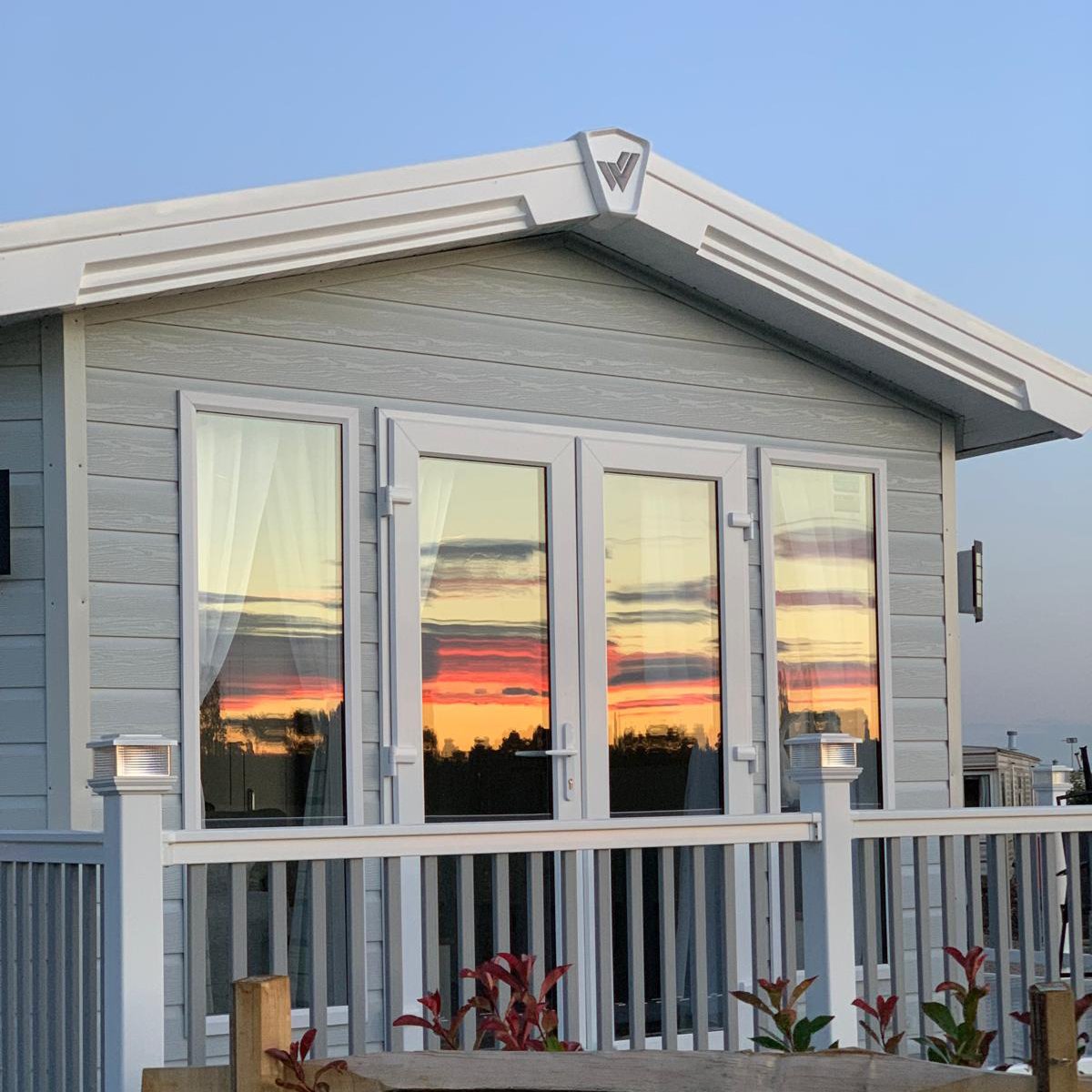 Riverside Country Lodges