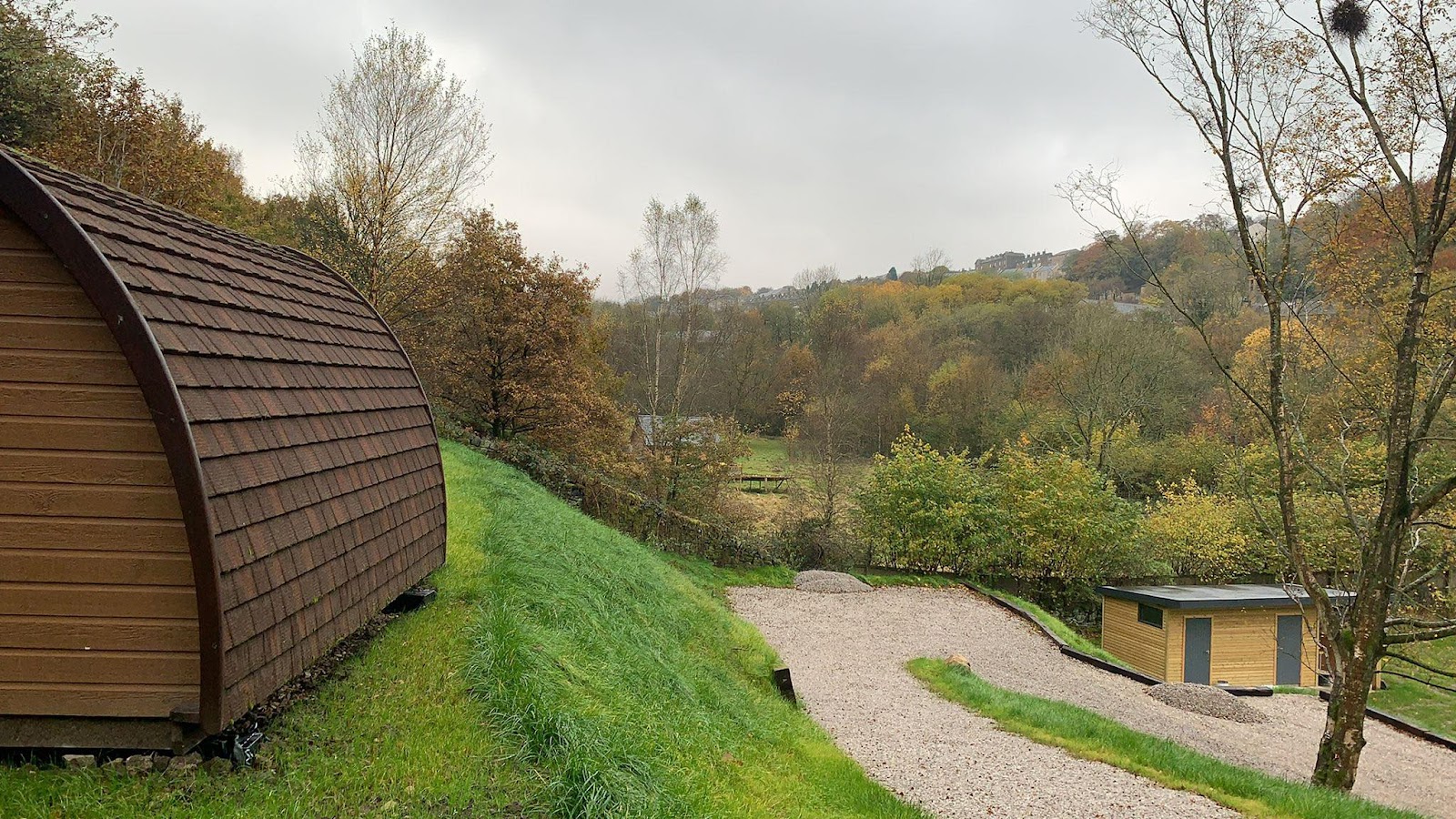 Riverside Glamping and Caravan Park