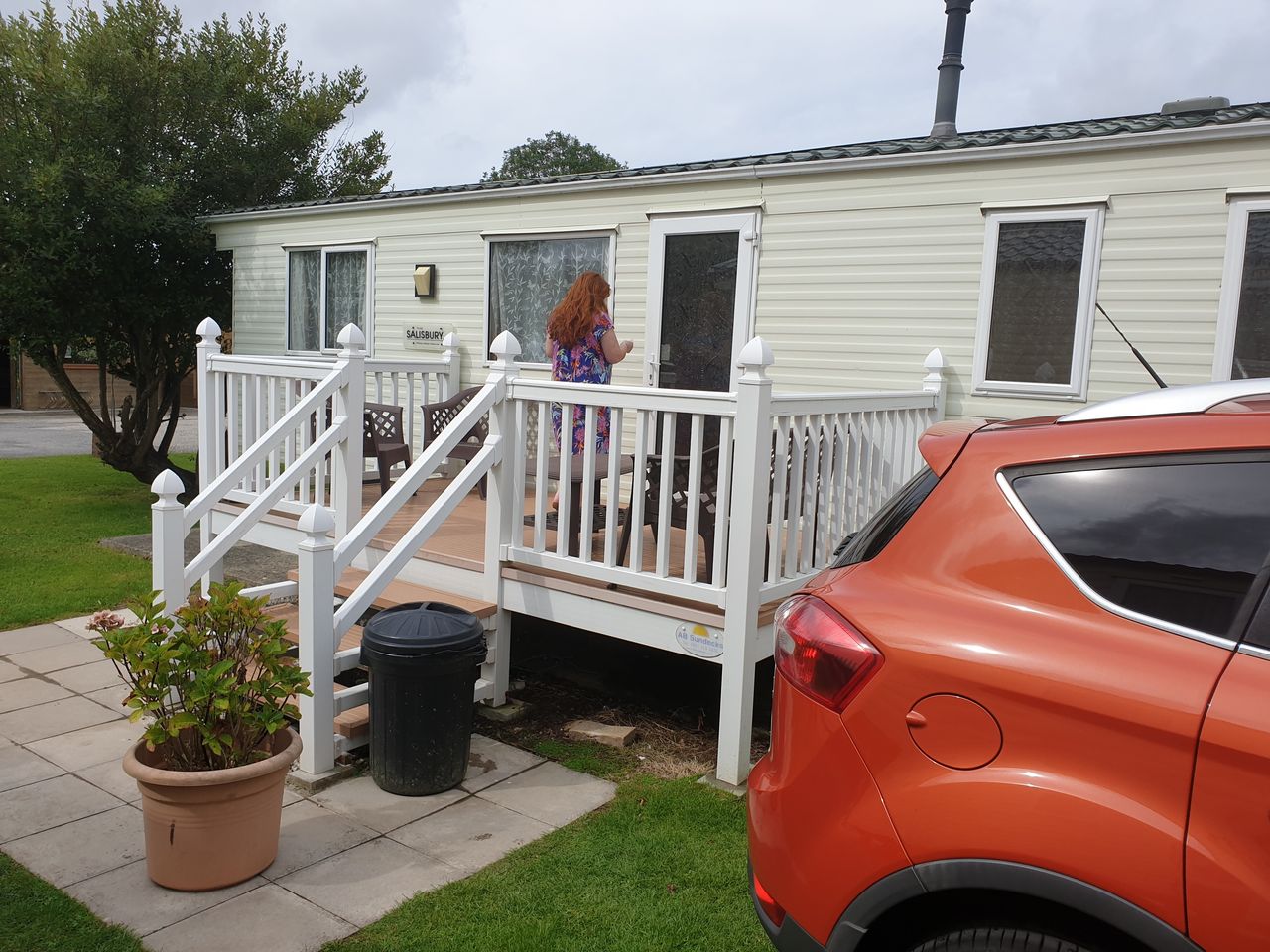 Riverside Holiday Park