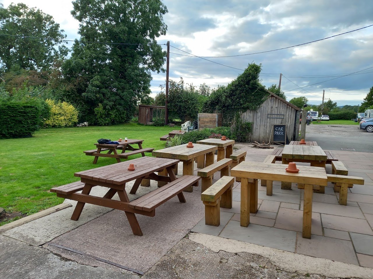 Roston Inn Certificated Location