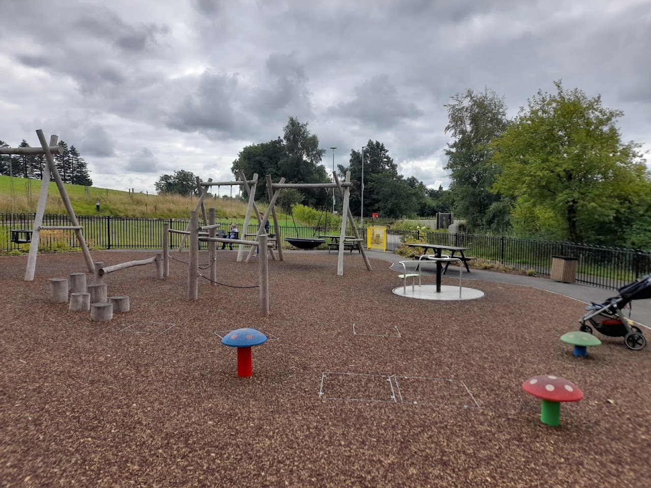 Round Lake Caravan Park