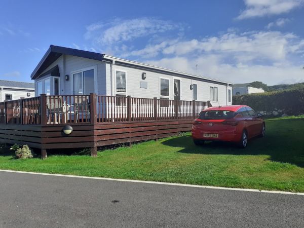 Rowen Caravan Park