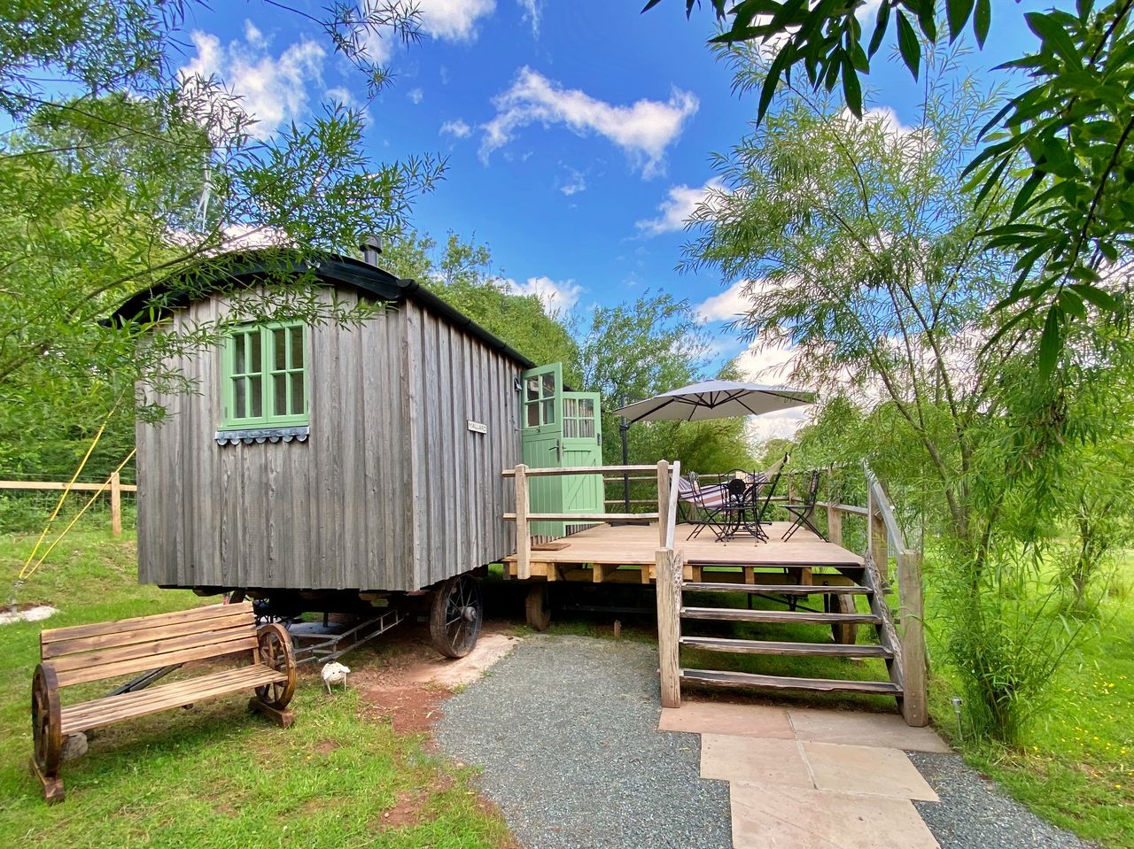 Sennybridge Shepherds Huts and Glamping