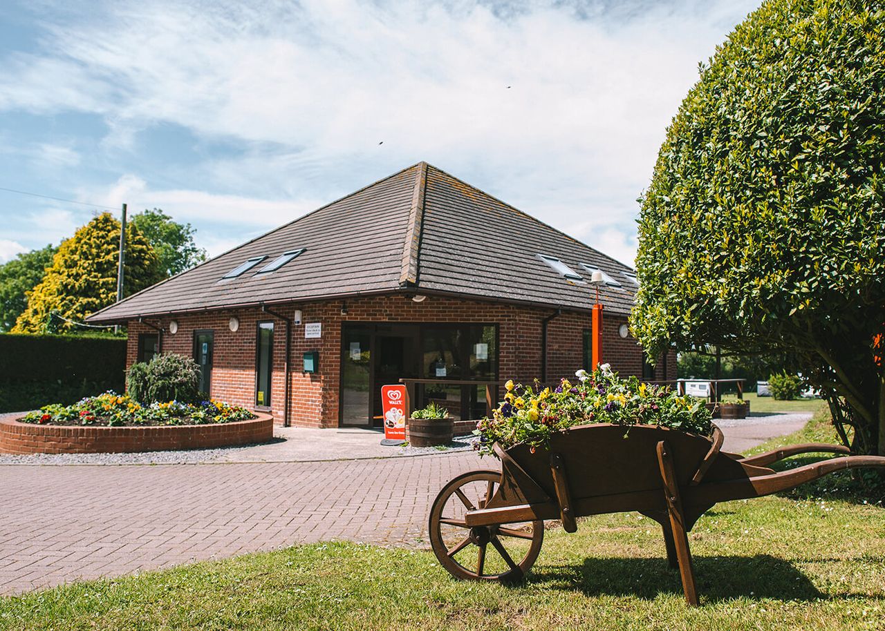 Shrubbery Touring Park