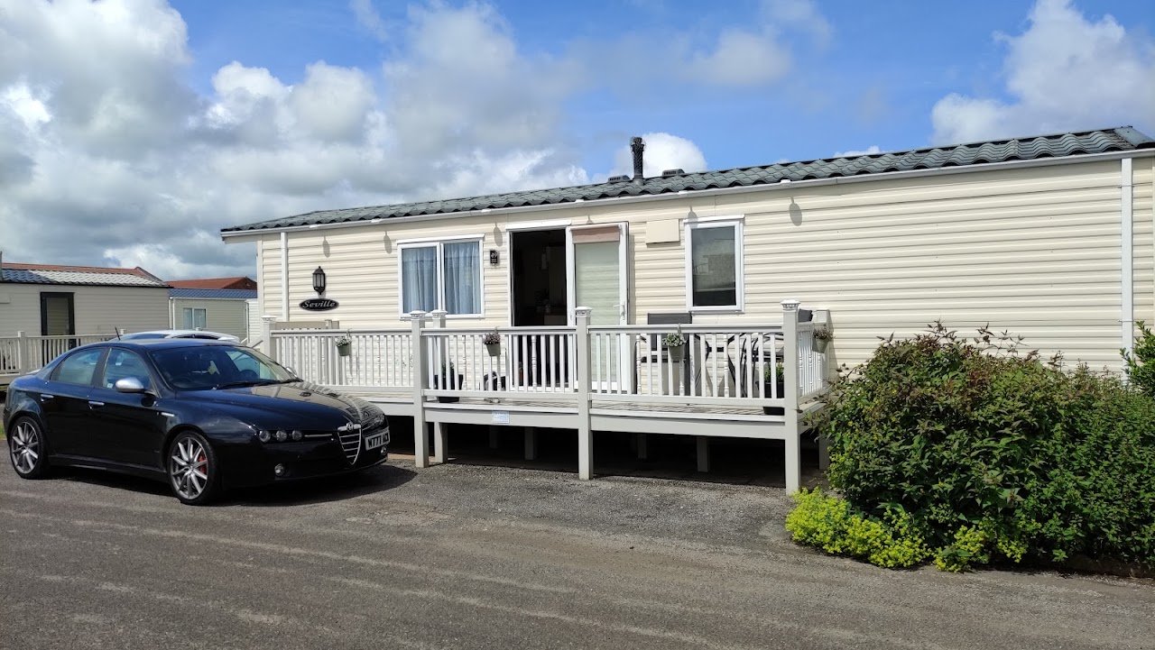 Silver Beach Caravan Park