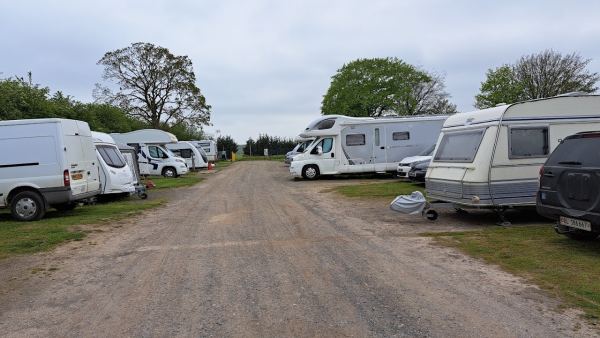 Squires Caravan Park And Campsite