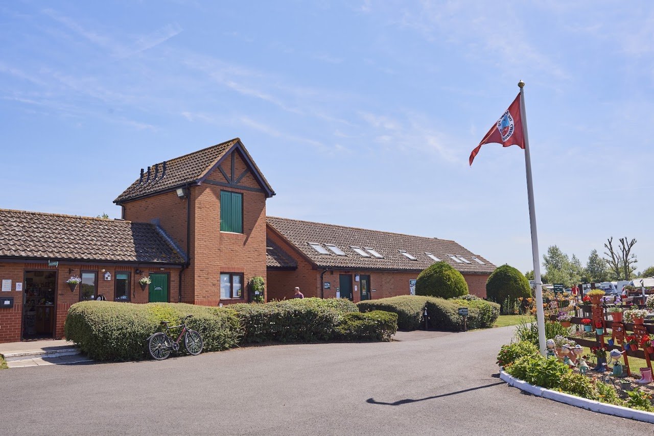 St Neots Camping and Caravanning Club Site