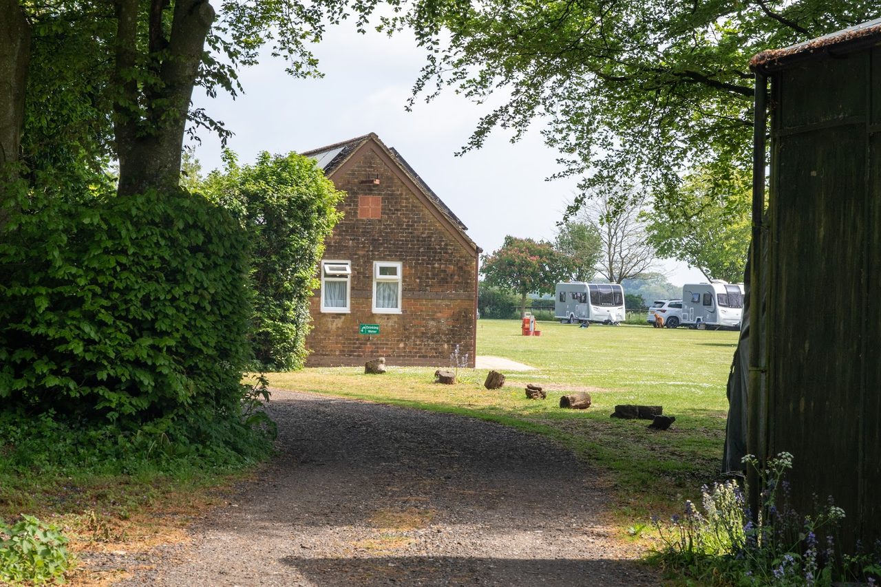 Summerlands Caravan Park