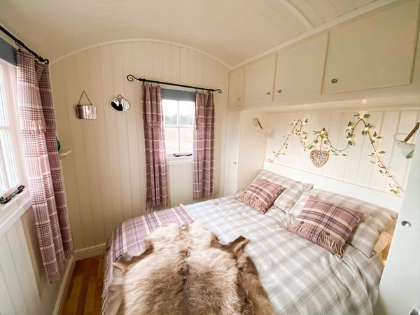 Sussex Meadow Shepherd's Huts