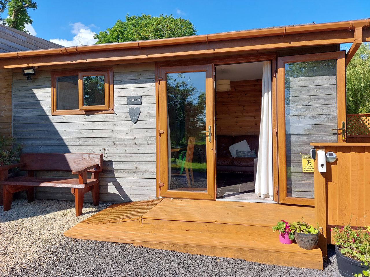 Swansea Log Cabin