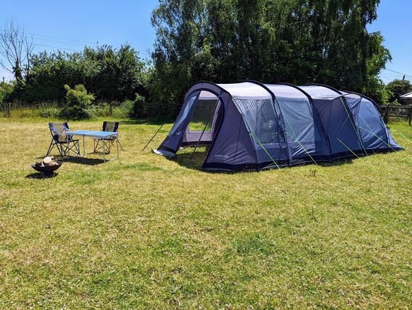 Swift Farm Camping