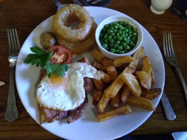 The Crosby Village Inn (Certificated Location)