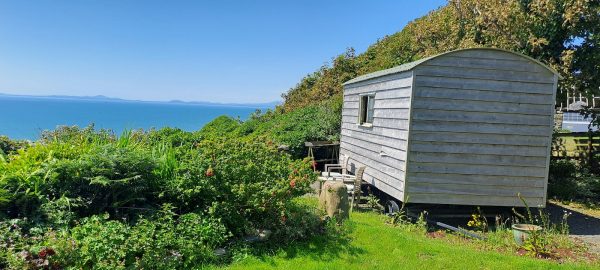 The Farm Hut