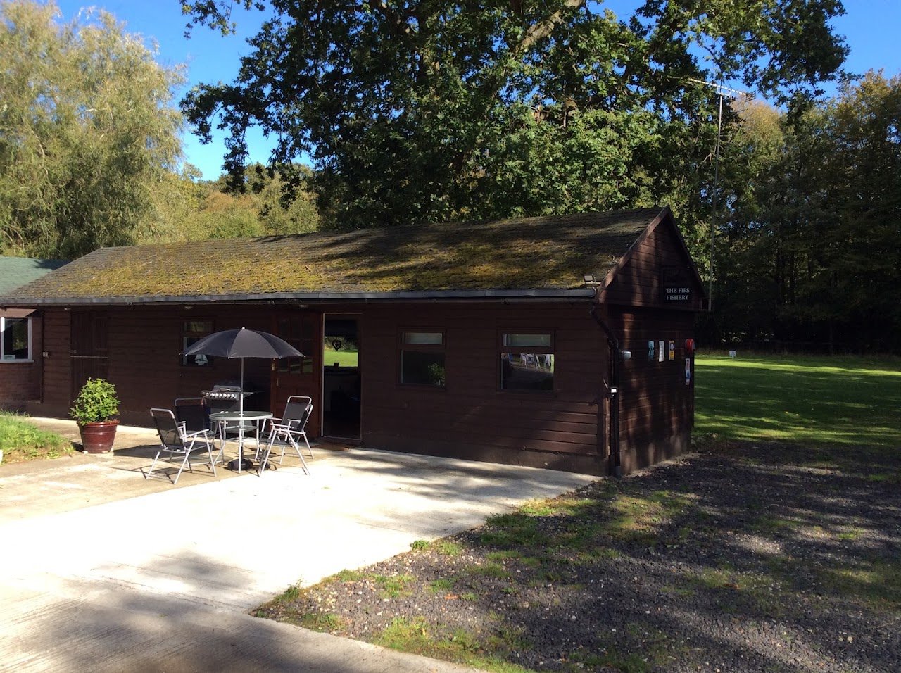 The Firs Fishery and Campsite