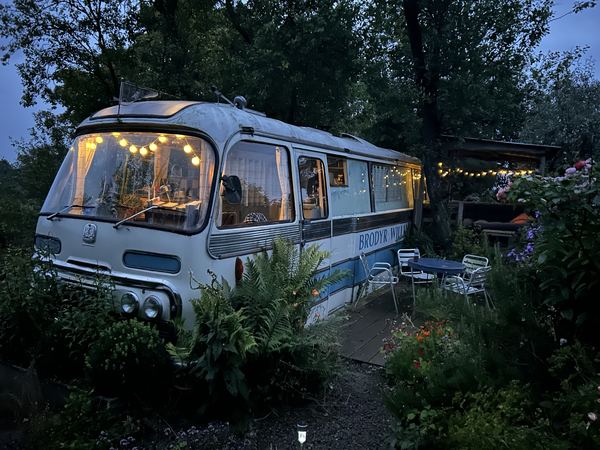 The Majestic Bus