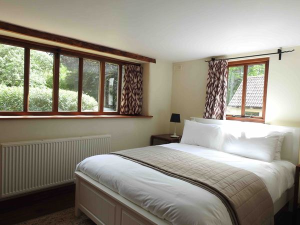 The Orchard Retreat