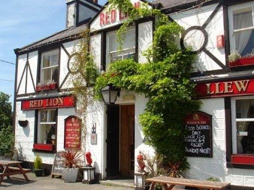 The Red Lion Hotel