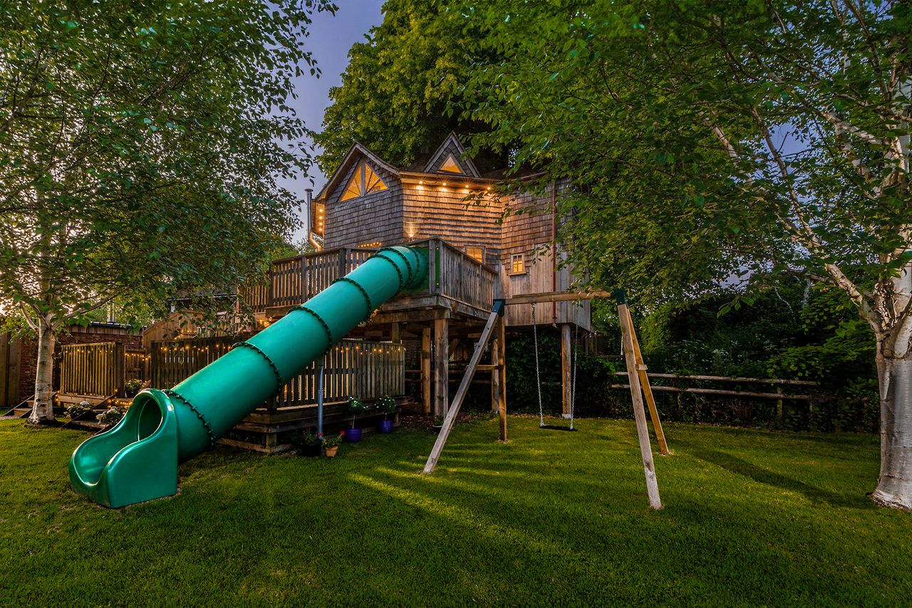 The Treehouses at Lavender Hill Holidays