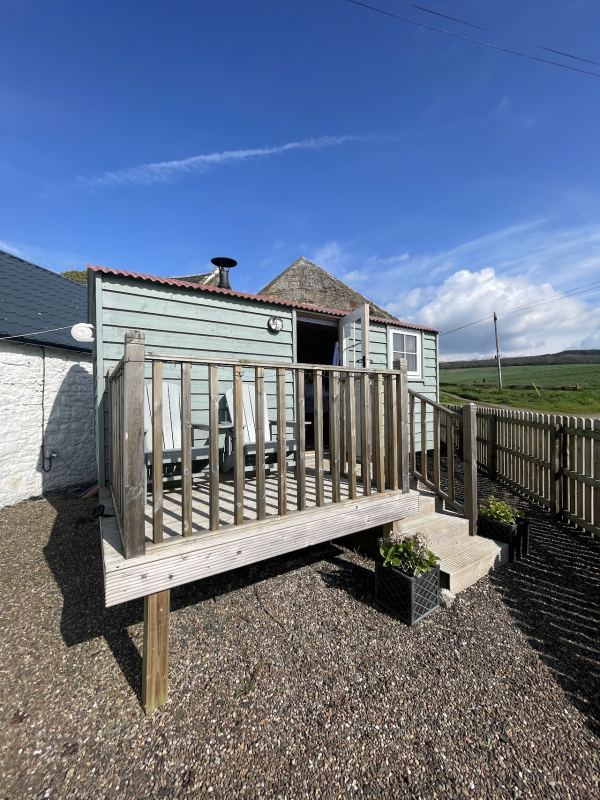 The Wee Beach Hut