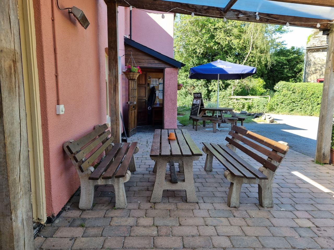 The Yew Tree Inn