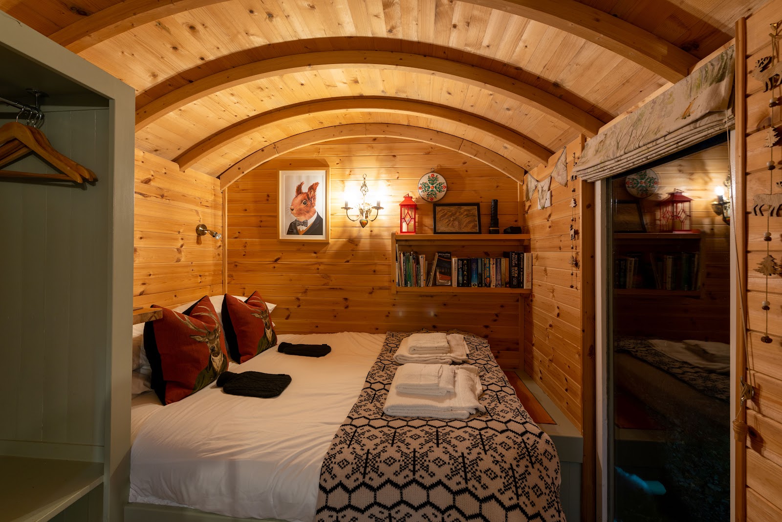 Thorney Mire Woodland Retreat