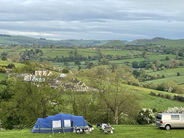 Thorpe Cloud View Camping