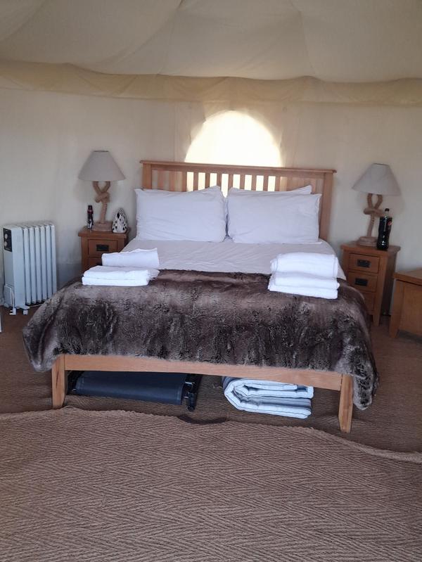 Three Cliffs Bay Caravan and Camping Site
