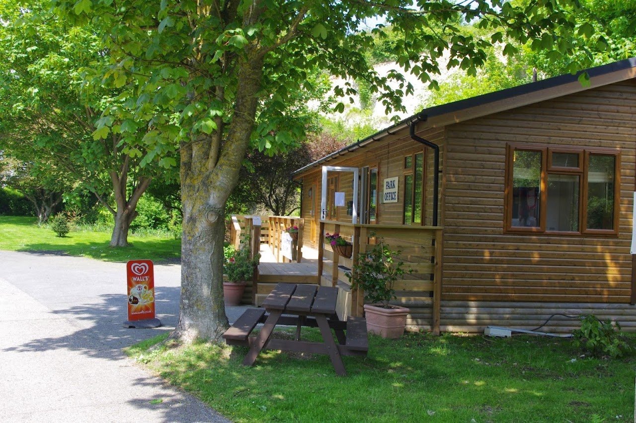 Three Ponds Holiday Park