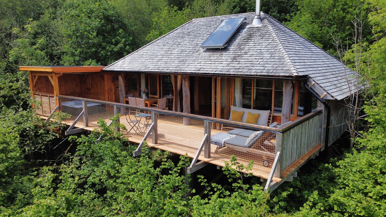 Treetops Treehouse