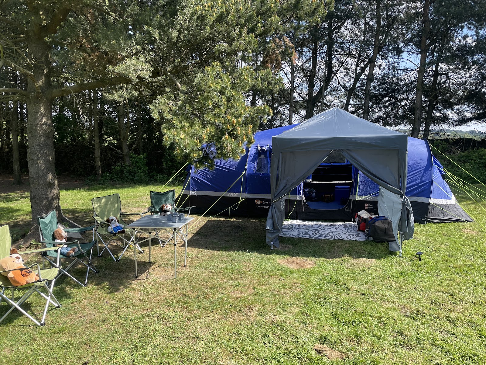 Two Acre Camping
