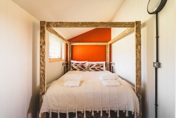 Two Acres Caravan Park