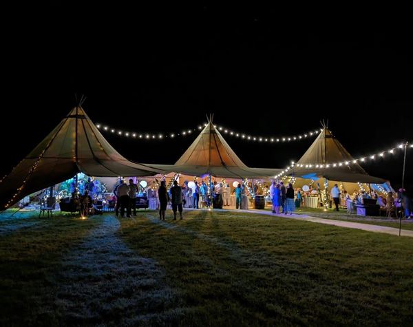 Ty Llewelyn Glamping and Camping