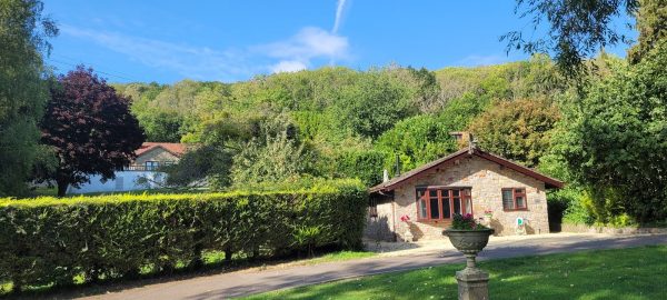 Uplands Cottages Certificated Location