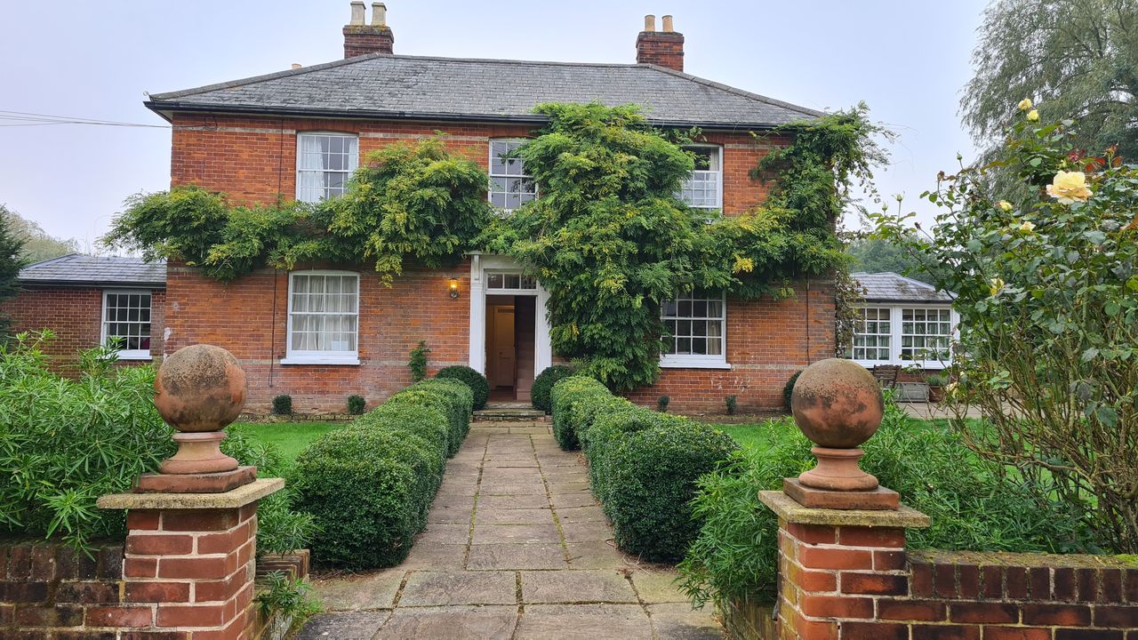 Waldegrave Farm